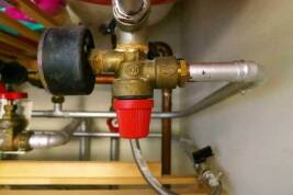 Pressure relieft safety valve applications